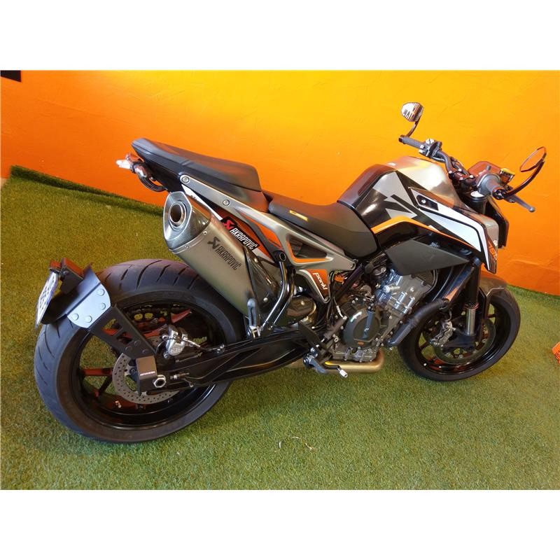 Support de plaque ras de roue KTM 890 DUKE